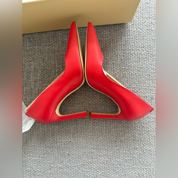 Michael Kors Leather Pointed-Toe Pumps – Size 8 – NWT with Box (Not Outlet) - Picture 7 of 12